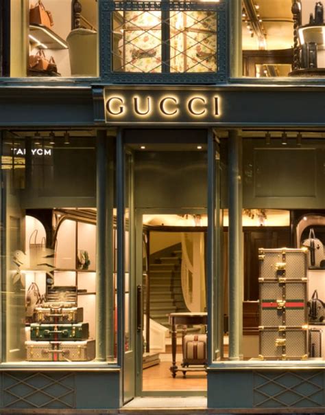 how many gucci stores are there|closest gucci store to me.